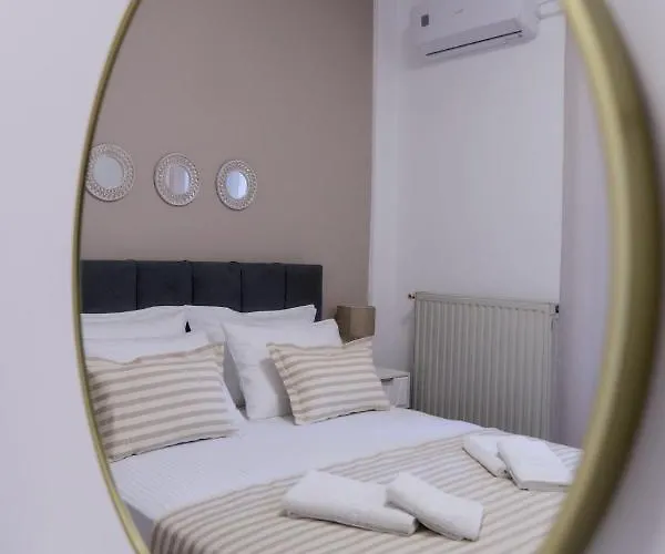 Cozyhome3 Navarinou Lägenhet